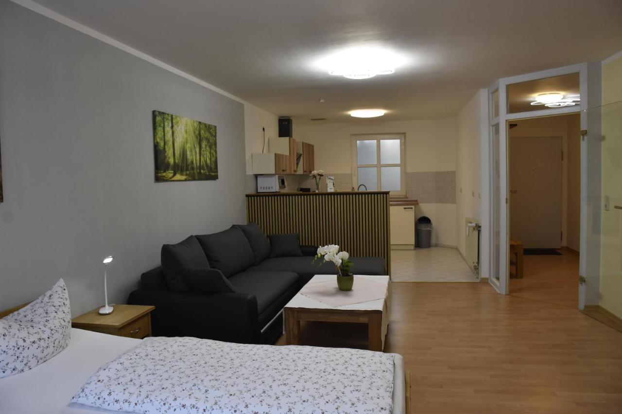 Hotel Garni Am Klostermarkt Plauen Buitenkant foto