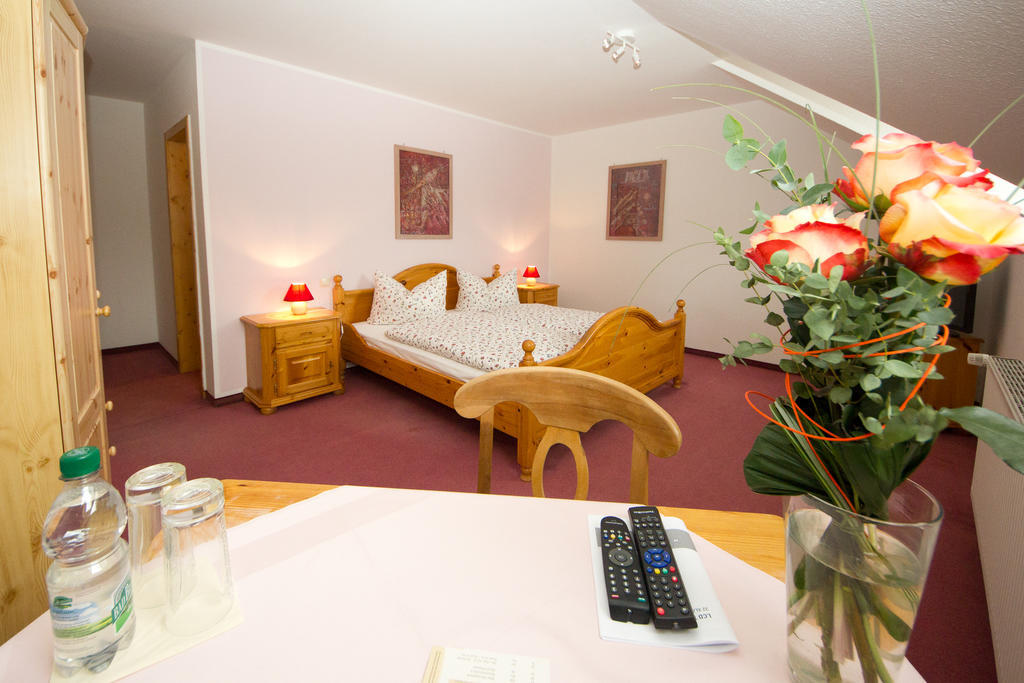 Hotel Garni Am Klostermarkt Plauen Kamer foto
